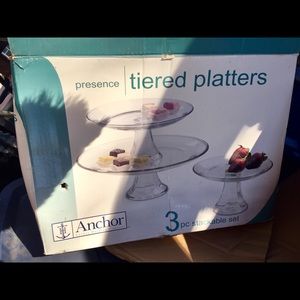 Tiered platters